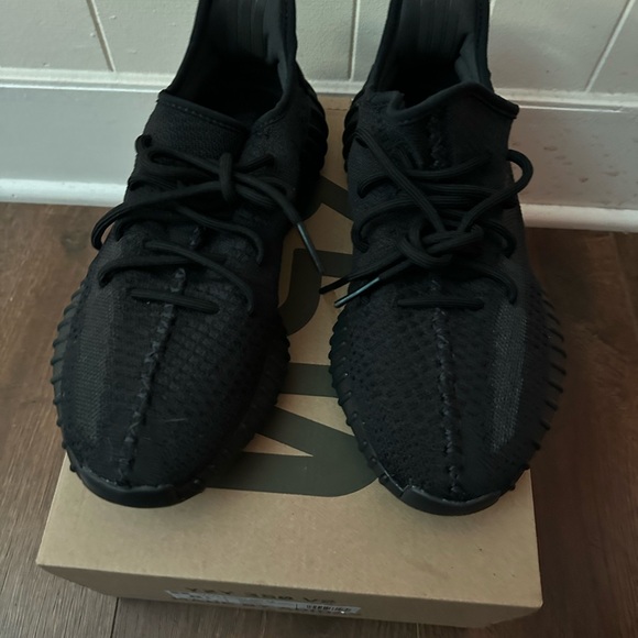 Adidas Yetzy Boost Sneakers - Picture 3 of 7